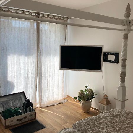 Poetic Lägenhet Mikulov Exteriör bild